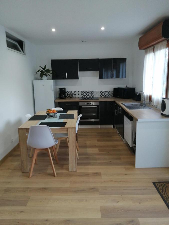 Fresi Gustave Apartment Levie Bagian luar foto